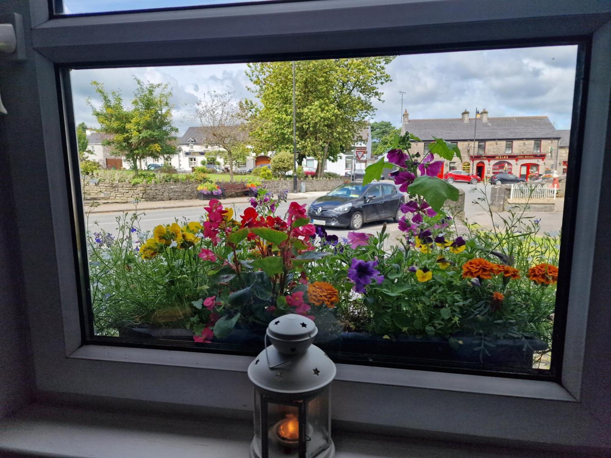 The Speak Easy Cottage Multyfarnham -Two Bedroom Eksteriør bilde